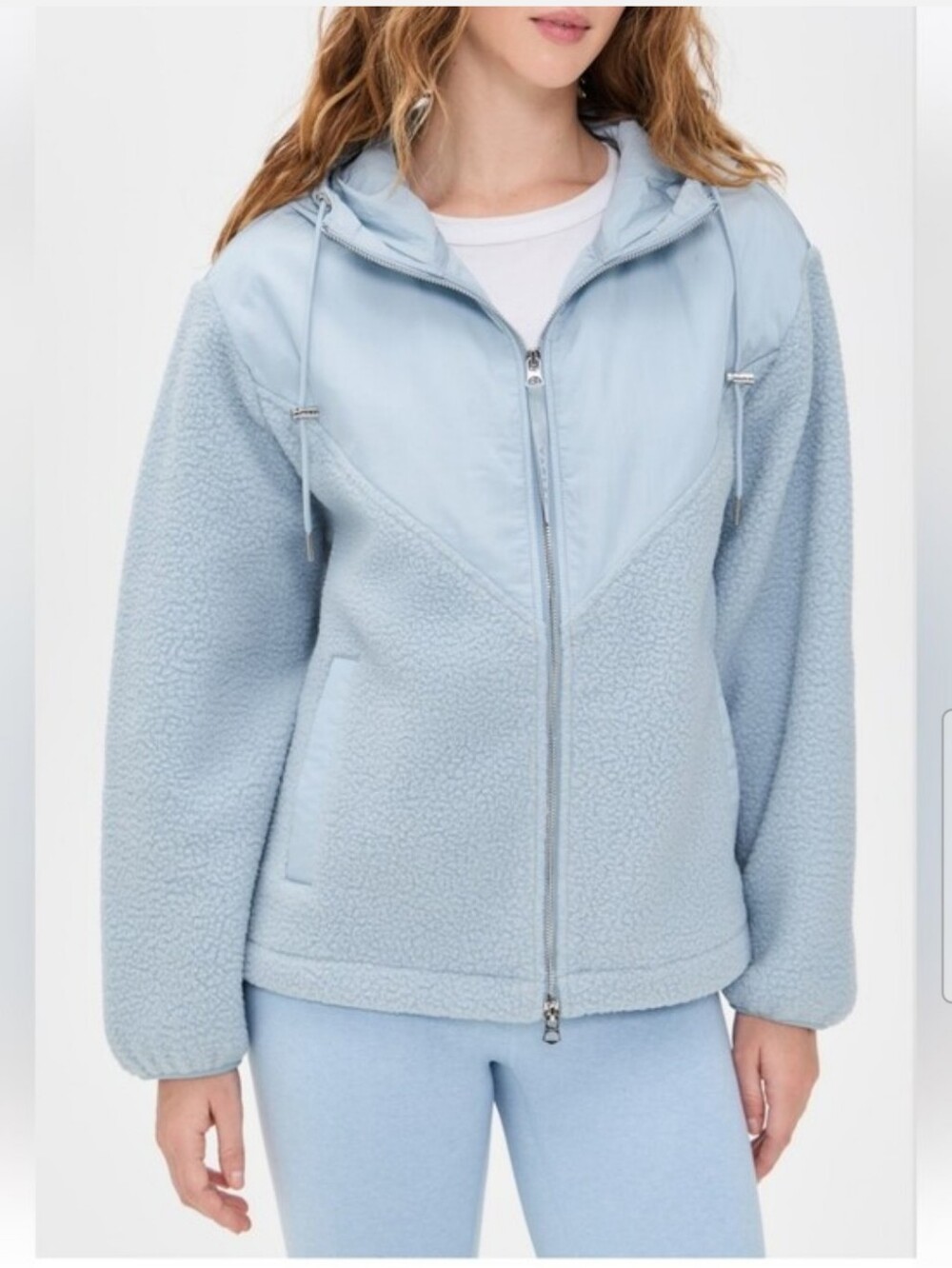 Varley Jacket - Picture 2 of 10